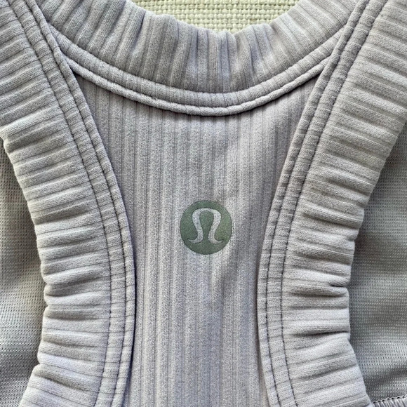 NWT Ribbed nulu  high neck bra - faint lavender - Picture 8 of 9